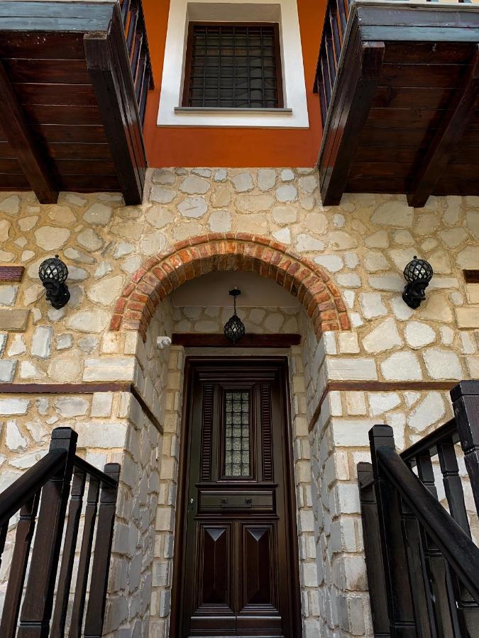 Elena Guesthouse كالامباكا المظهر الخارجي الصورة