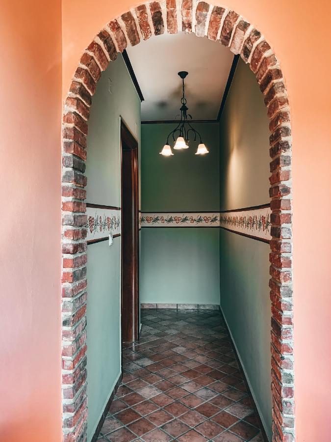 Elena Guesthouse كالامباكا المظهر الخارجي الصورة