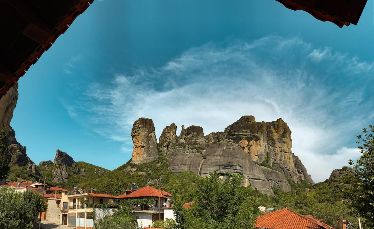 Elena Guesthouse كالامباكا المظهر الخارجي الصورة