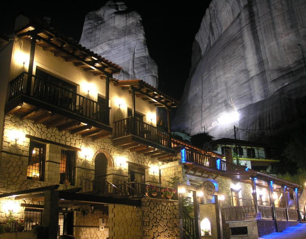 Elena Guesthouse كالامباكا المظهر الخارجي الصورة